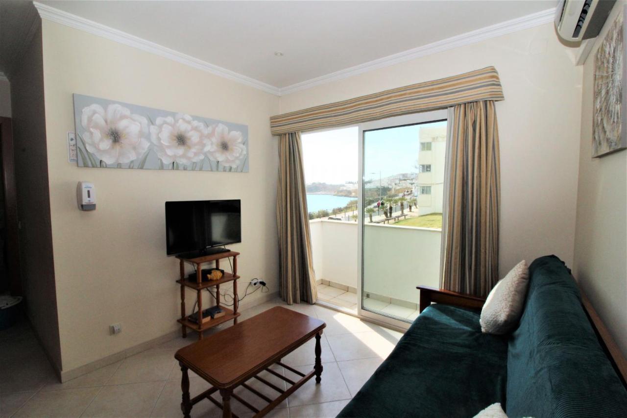 Apartment Waves View- Albufeira