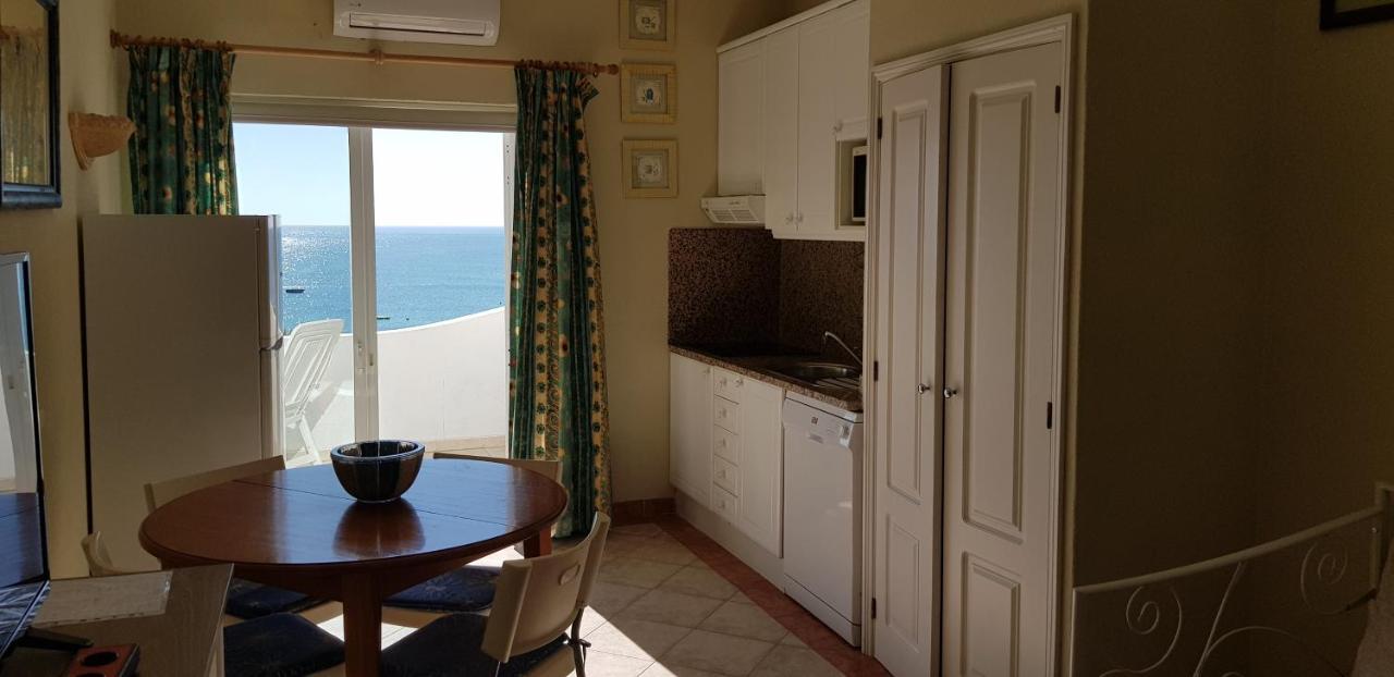 Oura Sunset Apartment