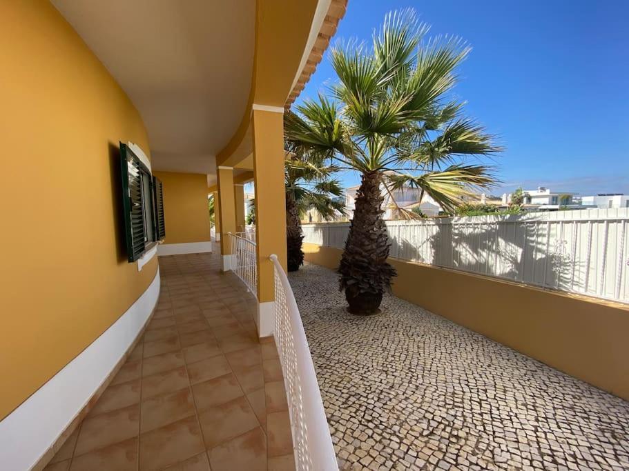 Pousada Rafaela Com Piscina Albufeira