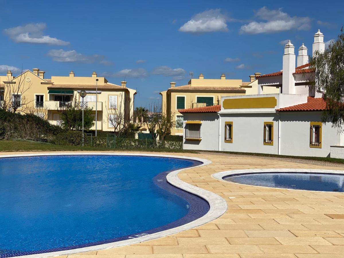Apartamento Estrela Do Mar Com Piscina Albufeira