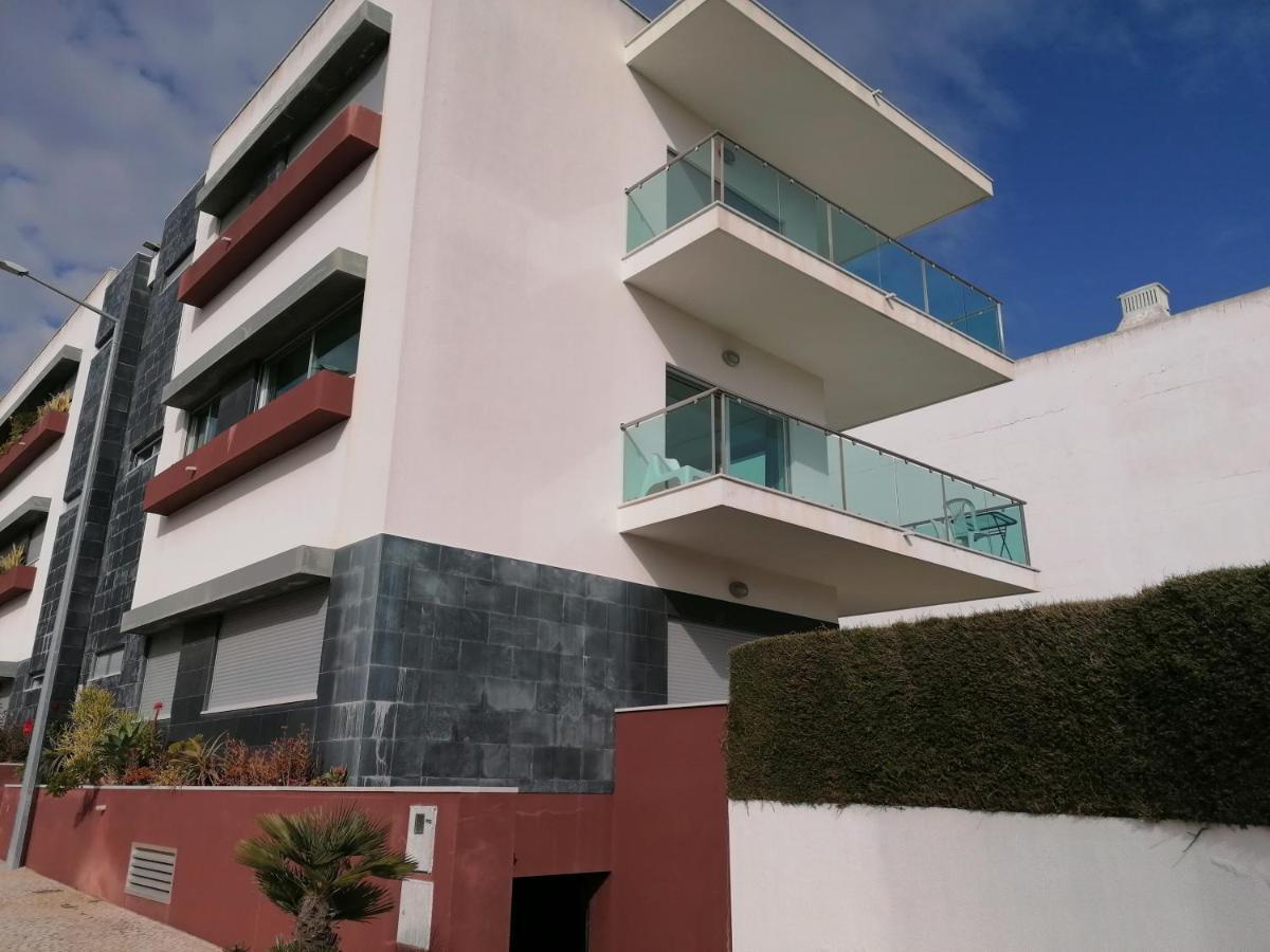 Apartment Modern With Sunny South Facing Terrace