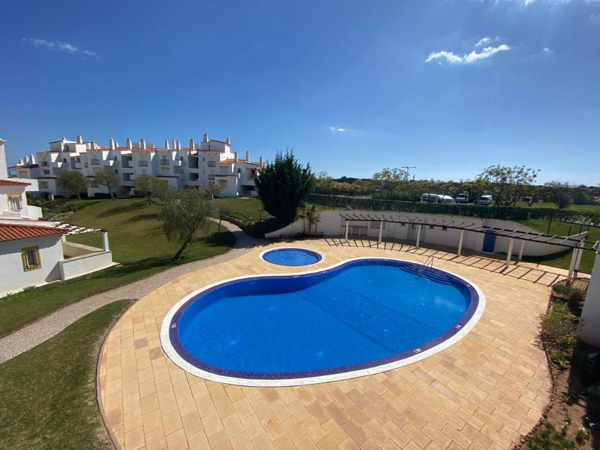 Apartamento Estrela Do Mar Com Piscina Albufeira