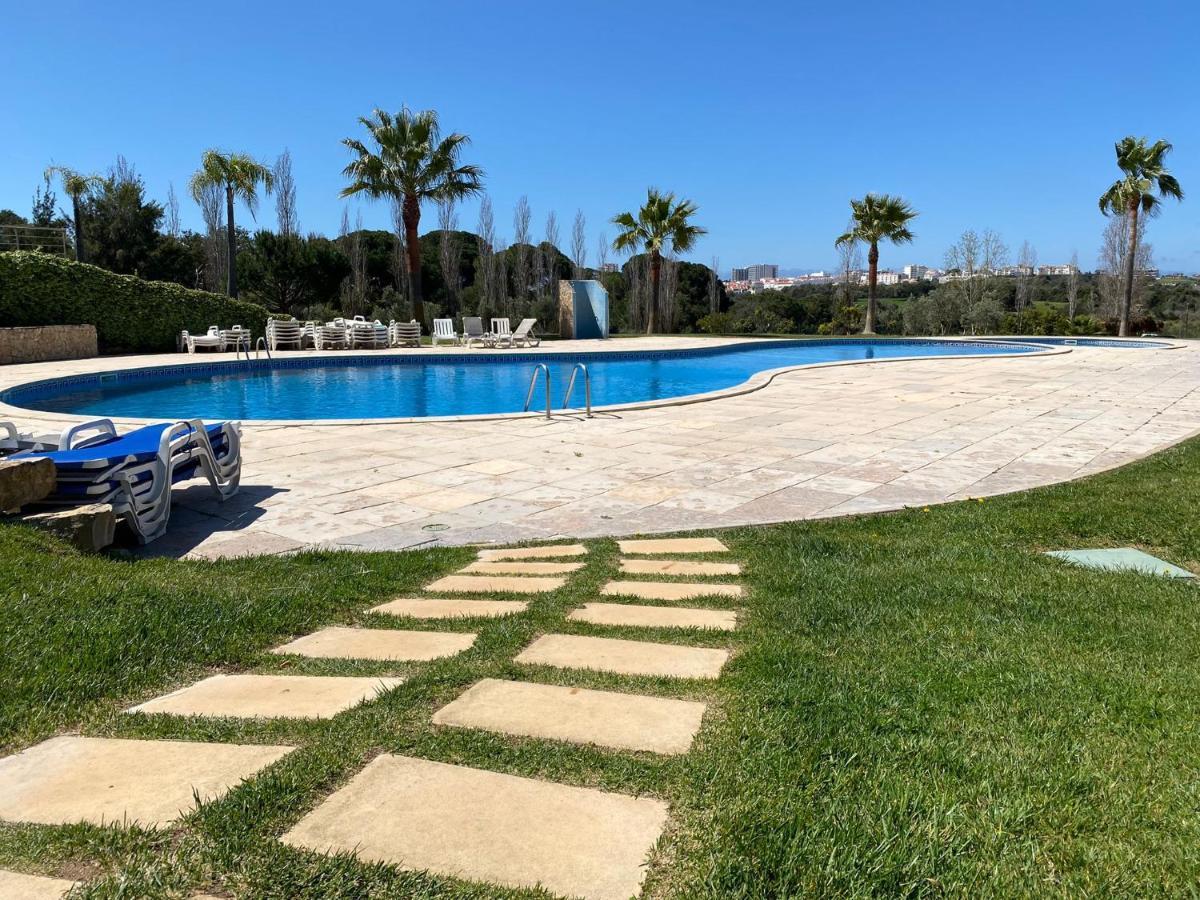 Joana's House