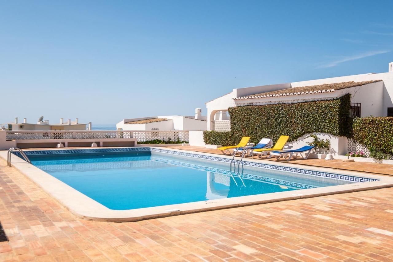 #084 Spacious Seaview With Ac, Pool And Garden Apartment Albufeira