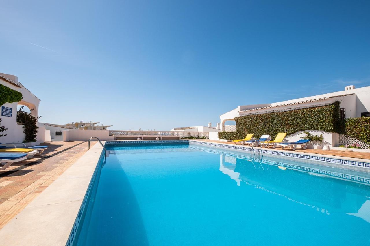 #084 Spacious Seaview With Ac, Pool And Garden Apartment Albufeira