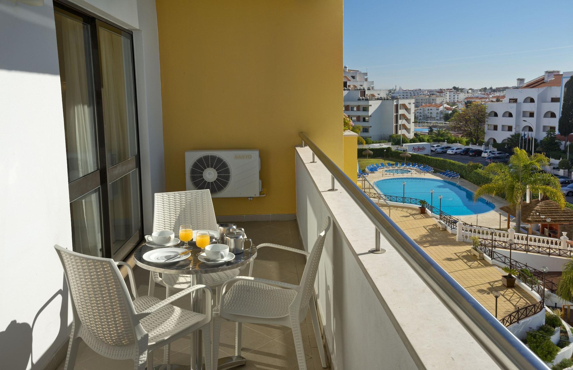 Paladim & Alagoamar Aparthotel