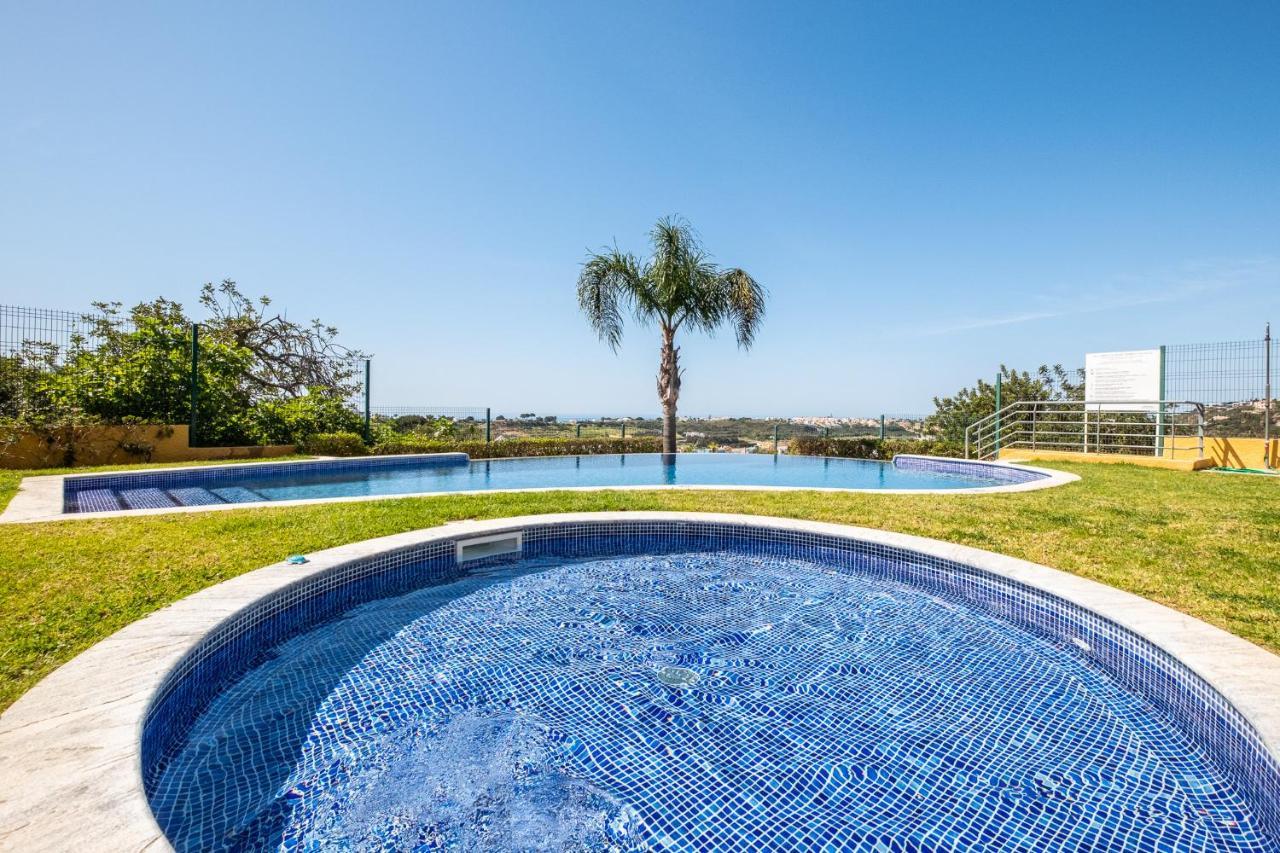 Apartment #080 Marina View Flat With Pool By Holidays *