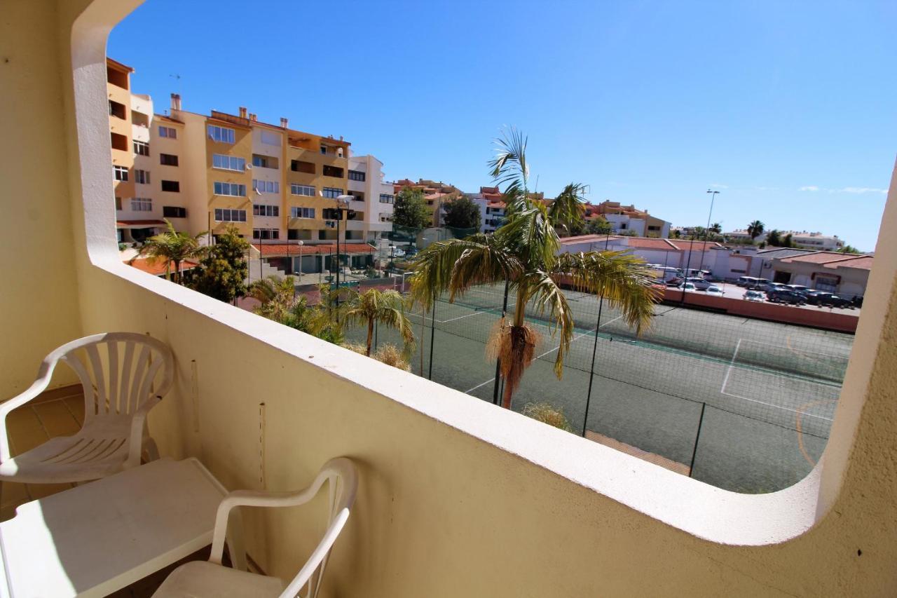 Apartment Centre -