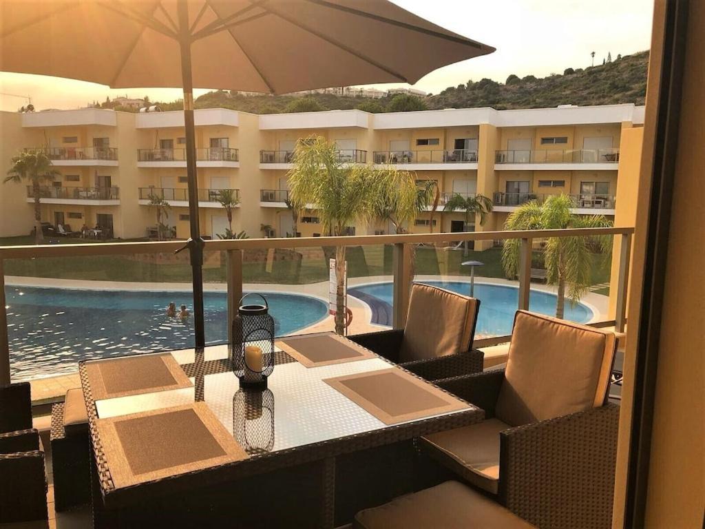 Marina Bleu Magnifique Standing Vue Piscine * Albufeira