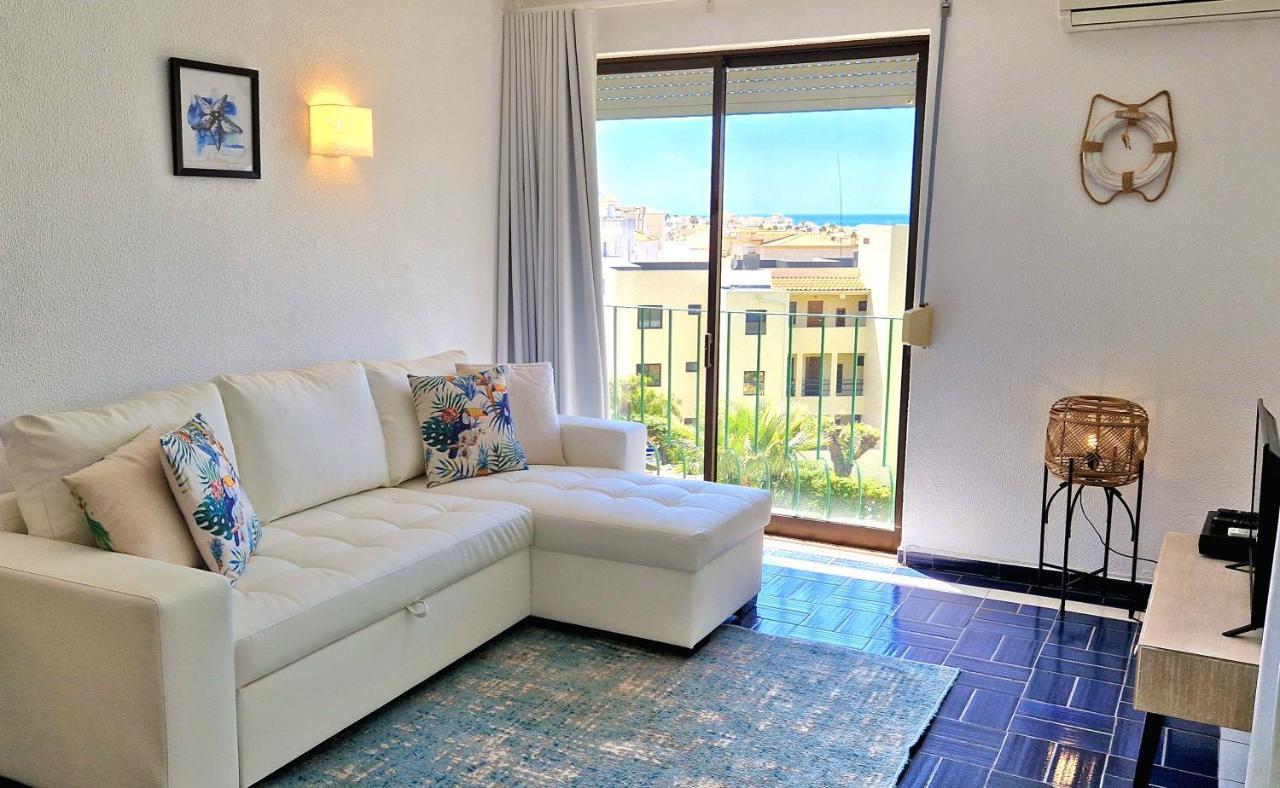 Window Paradise By Alzira * Albufeira