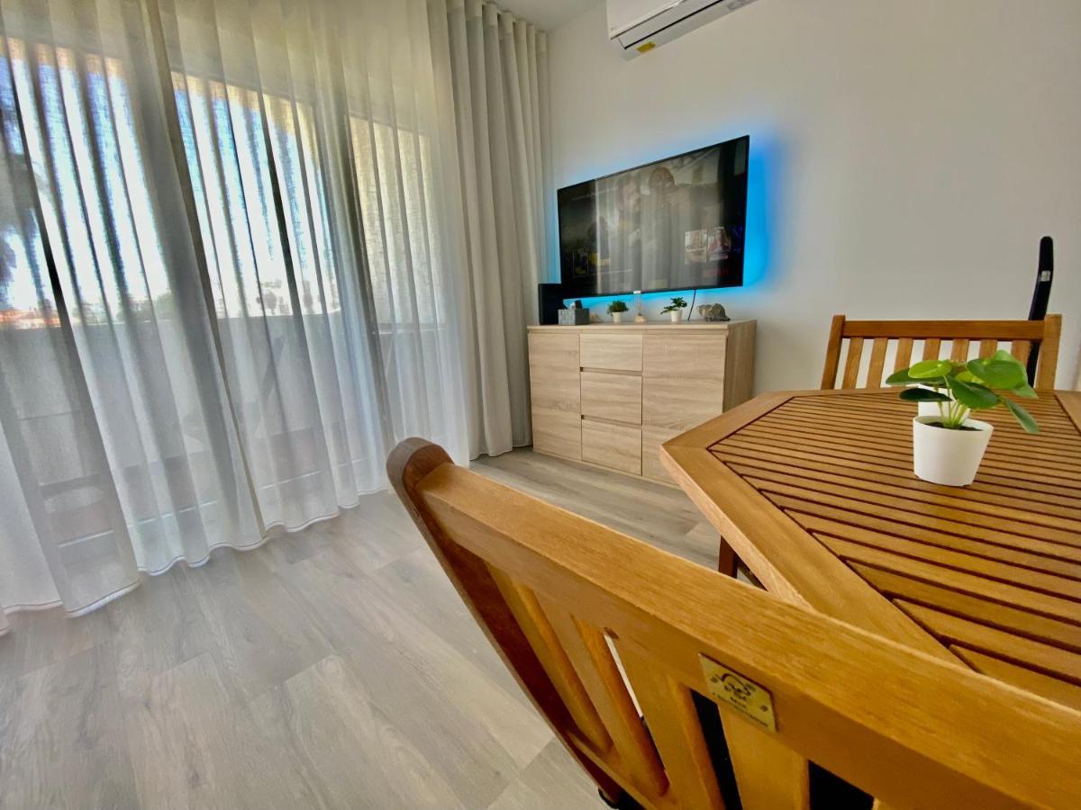 **fresh And Cosy Appt With Pool, Fiber, Sporttv**