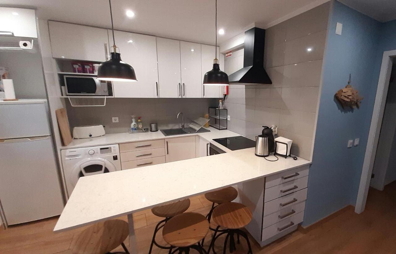 Apartment T2 Com 2Wc Em Condominio Com Piscina