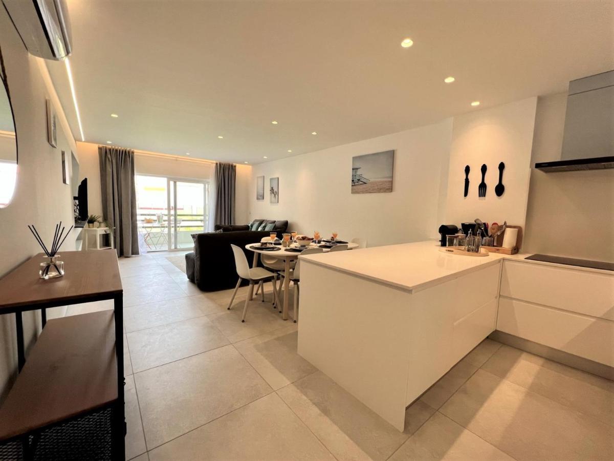 Twins 2 With Pool By Homing Apartment *