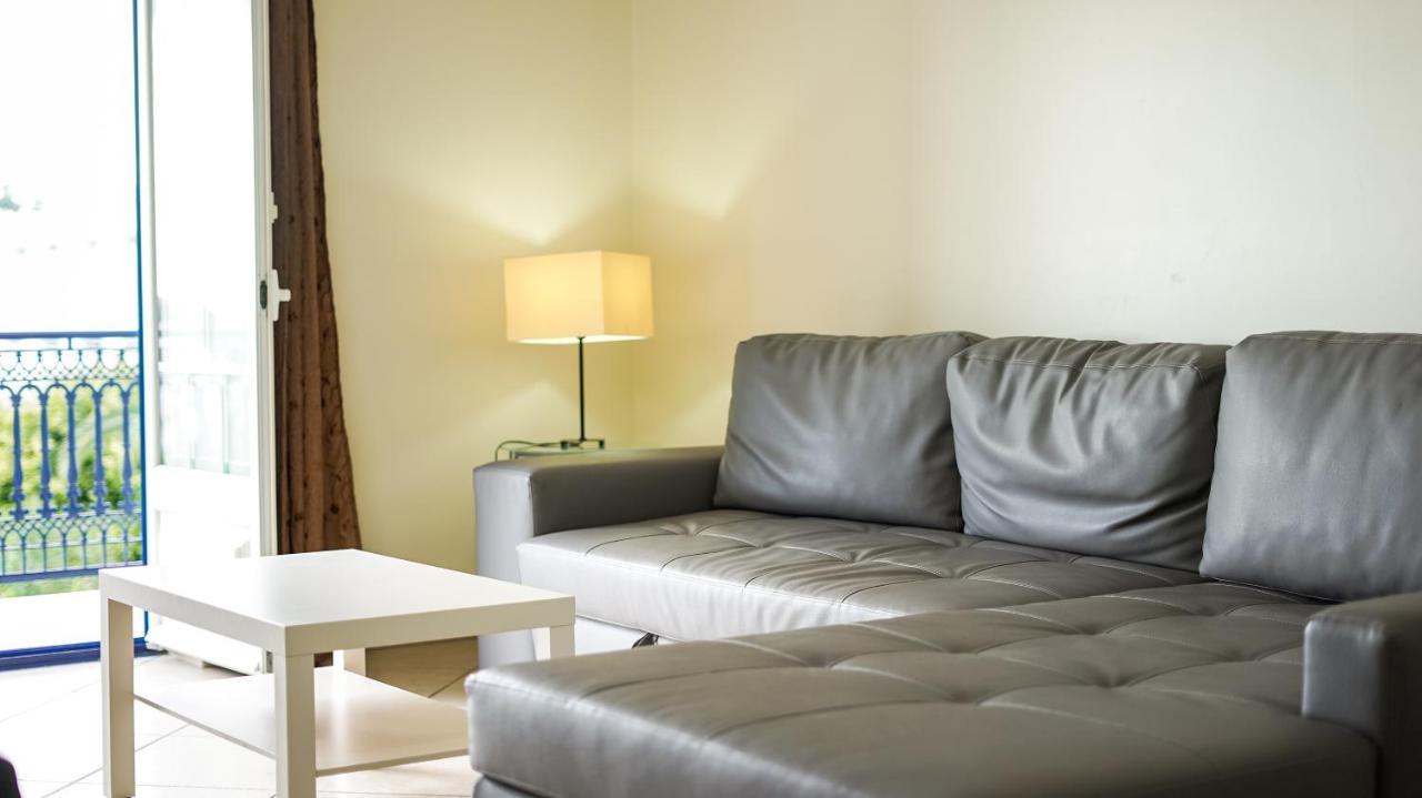 Oura Sunrise Ii - Sea View & Oura & Location Apartment