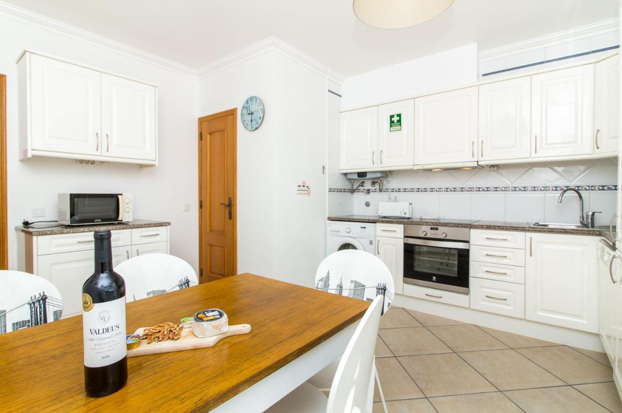 Oura Sunrise Ii - Sea View & Oura & Location * Albufeira