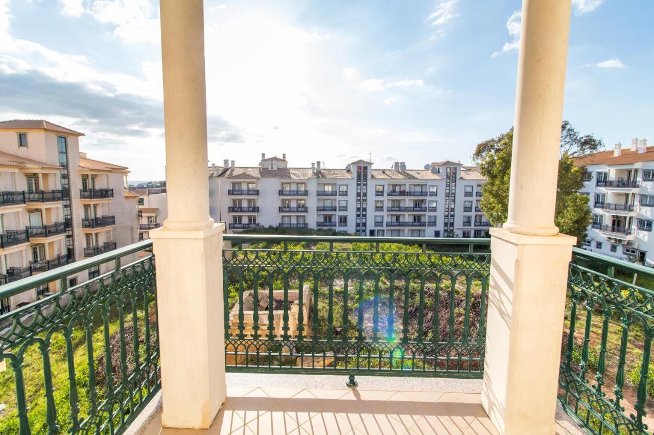 Oura Sunrise Iii - Sea View & Oura Beach & Top Location Apartamento