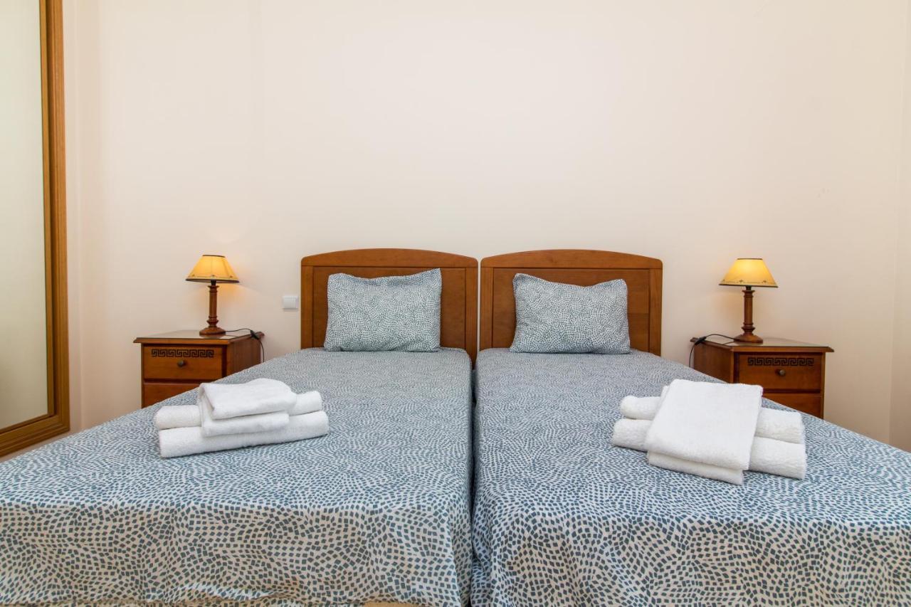 Oura Sunrise Iii - Sea View & Oura Beach & Top Location Apartamento