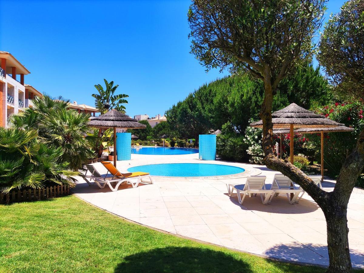 Apartment Fabulous Sunny Pool&garden By Becherish *
