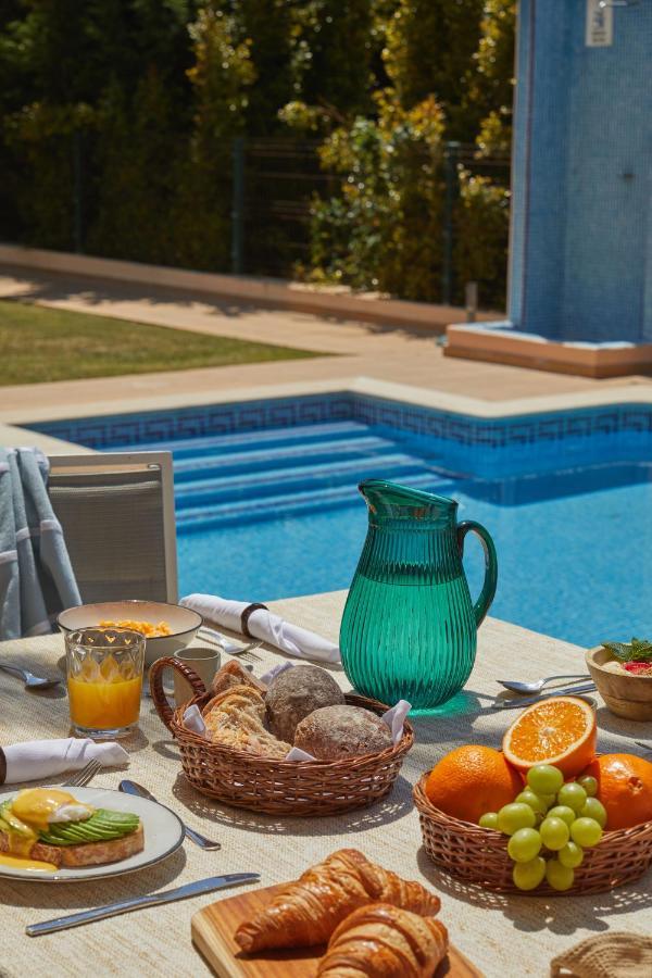 Monte Das Oliveiras Lux - 600m From The Beach - Swimming Pool - Wi Fi - Aircon Pousada Albufeira