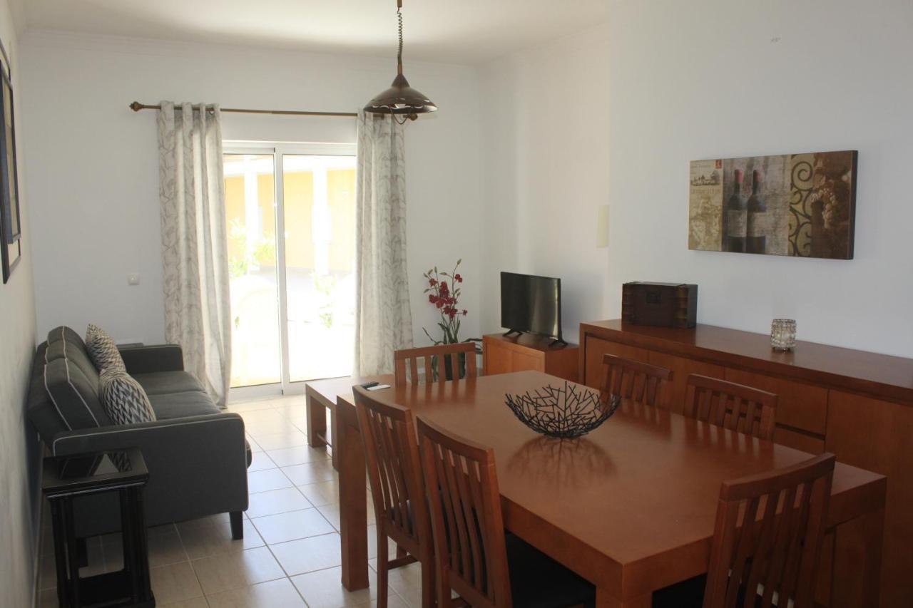 Pool&beach In Encosta De Sao Jose Apartamento *
