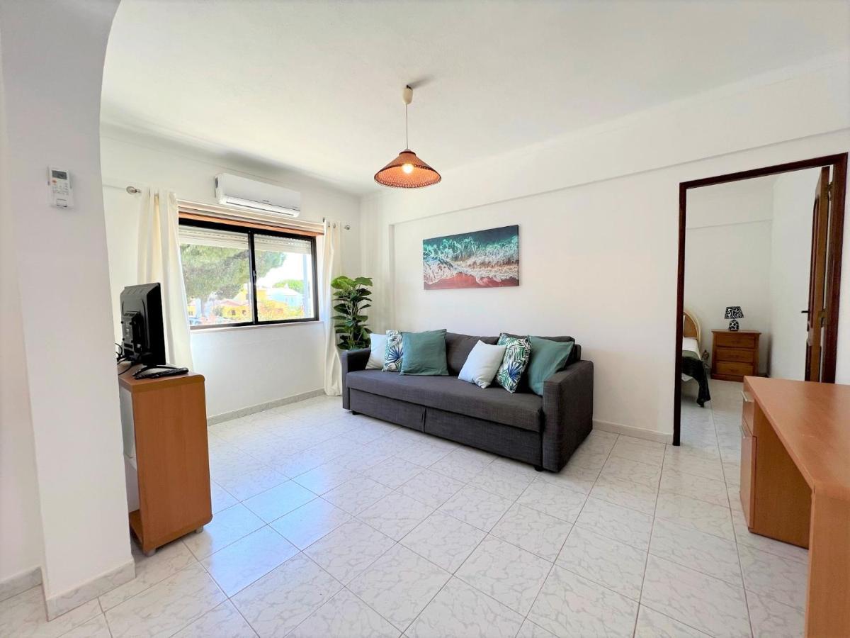 Falesia Beach By Homing Apartamento *