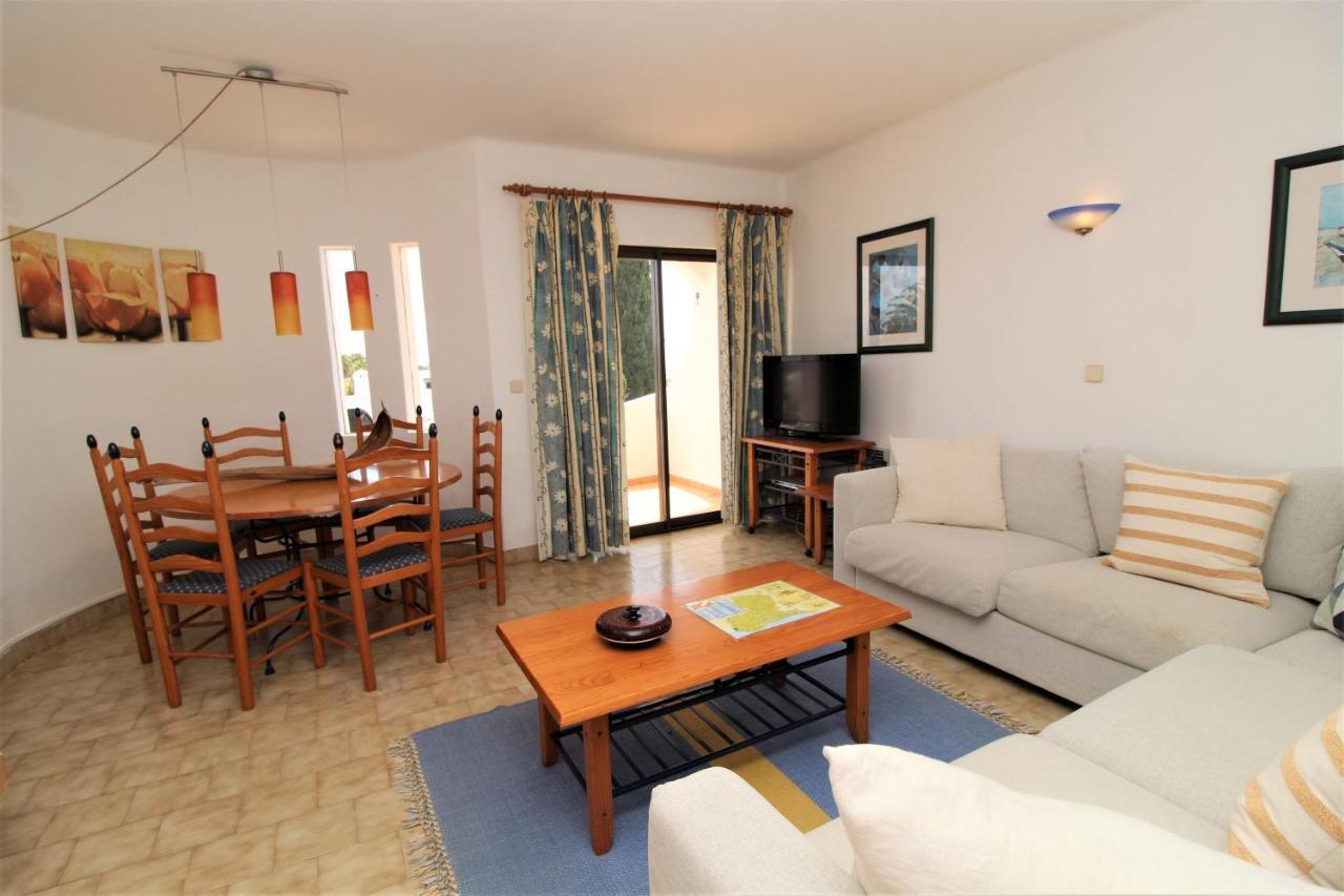 53a Sao Rafael T2 Duplex - Albufeira, Algarve * Albufeira