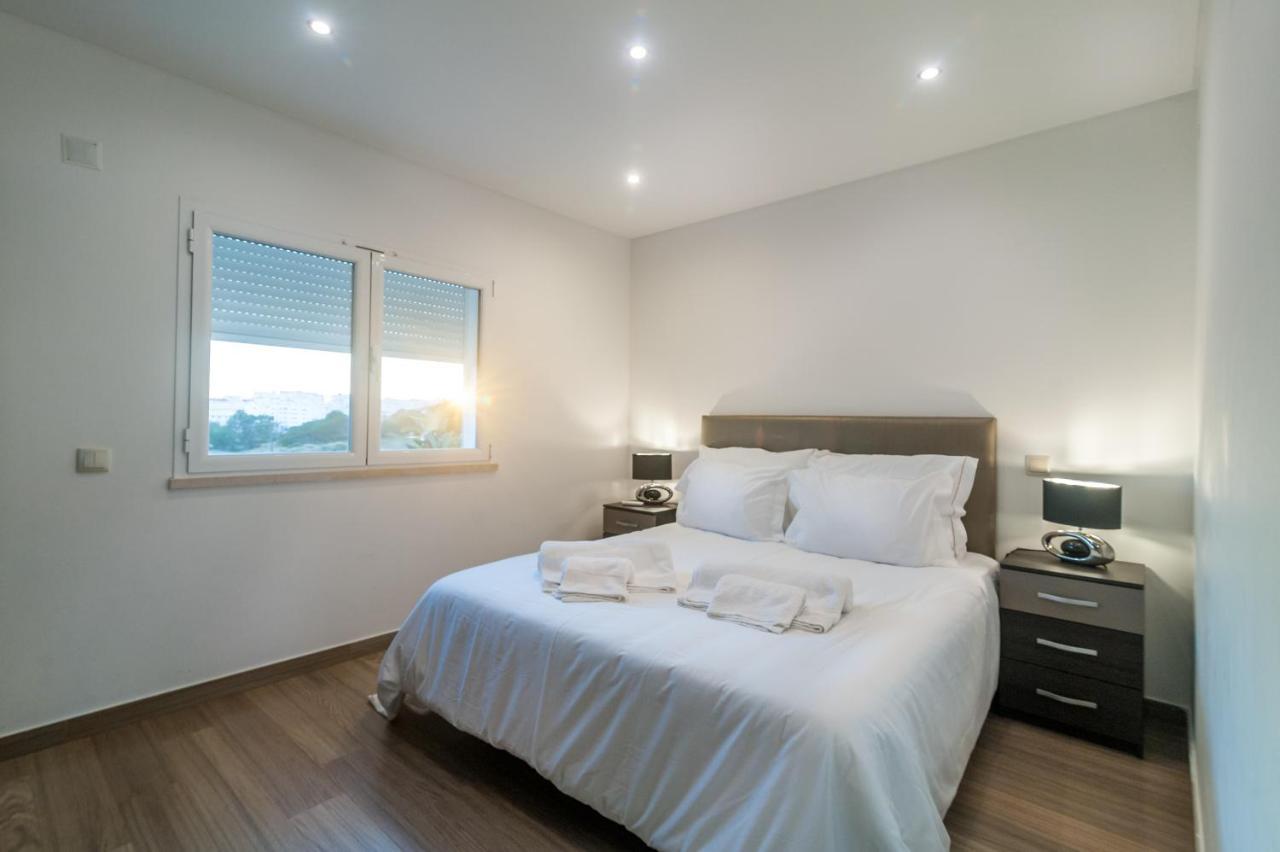 Aqua-jacuzzi-heatable Pool-sauna-gym-snooker Pousada Albufeira