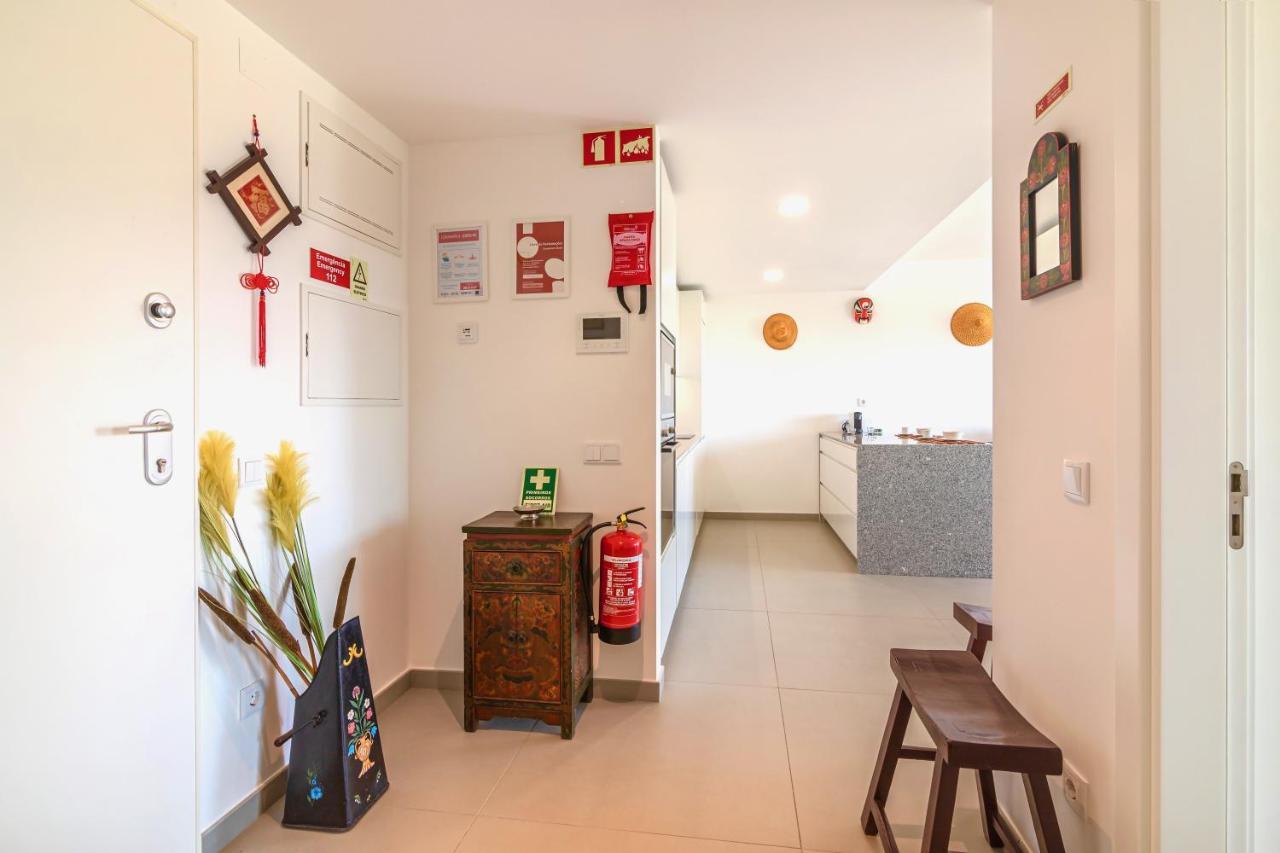 Apartment Marvell Design With Heated Pool&gym&playground *