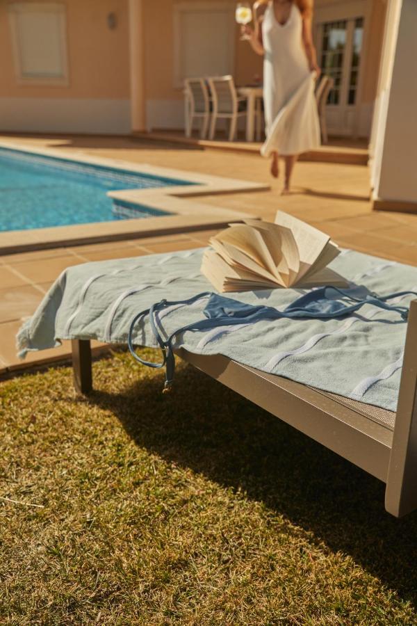 Monte Das Oliveiras Lux - 600m From The Beach - Swimming Pool - Wi Fi - Aircon Pousada