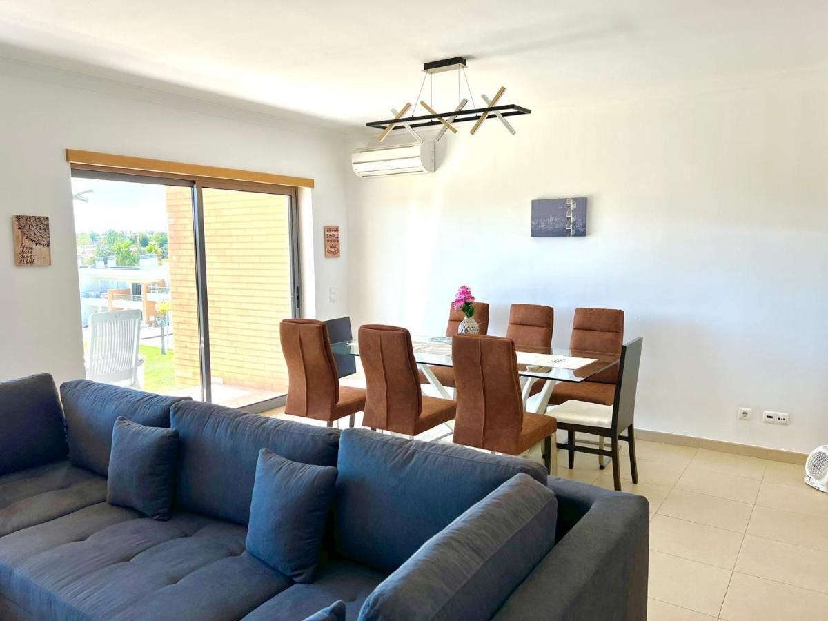 Vila Branca Cheerful Holiday home *