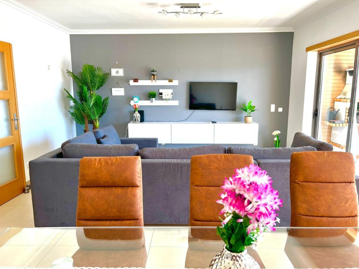 Vila Branca Cheerful Holiday home *