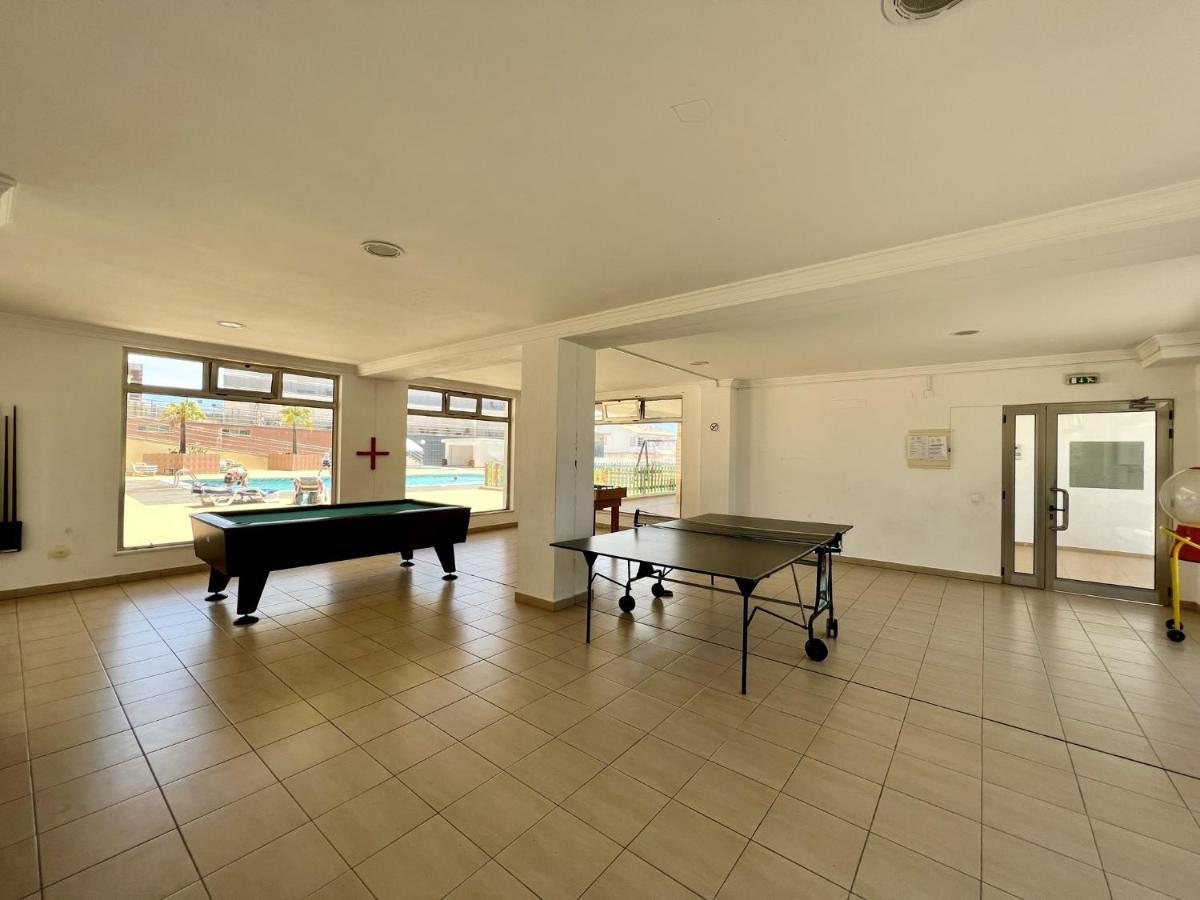Terrace With Pool By Homing Albufeira