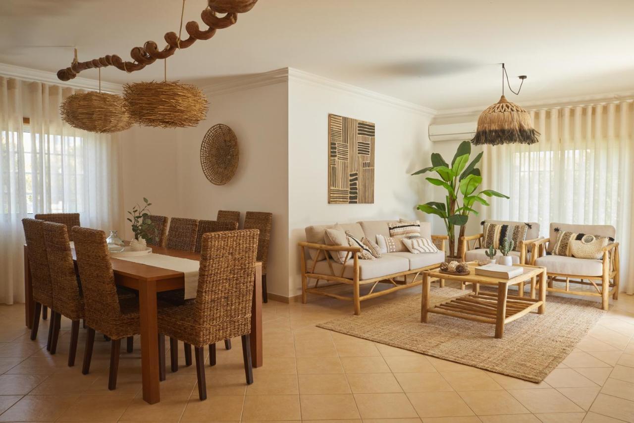 Monte Das Oliveiras Lux - 600m From The Beach - Swimming Pool - Wi Fi - Aircon Pousada Albufeira