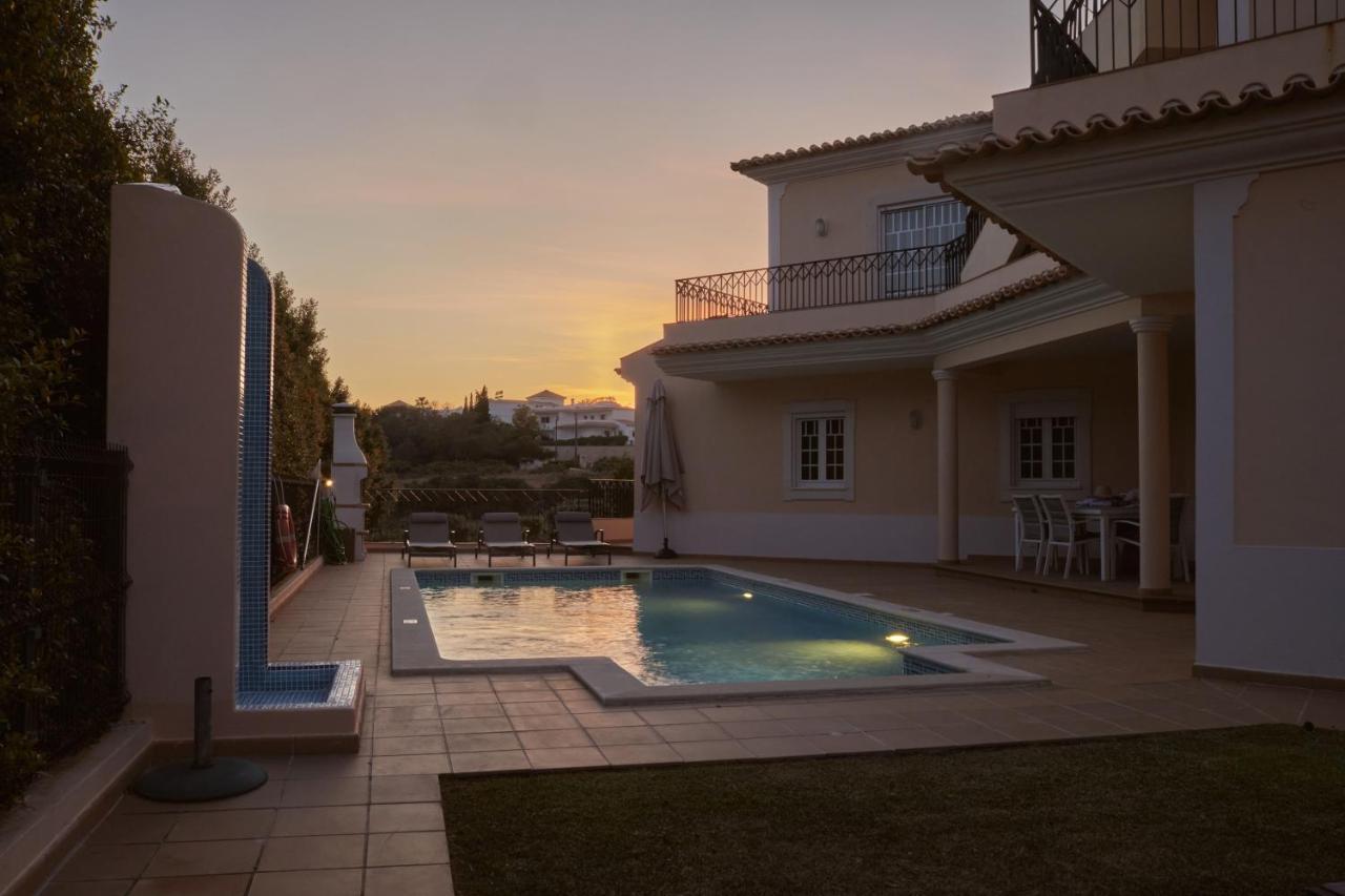 Monte Das Oliveiras Lux - 600m From The Beach - Swimming Pool - Wi Fi - Aircon Pousada