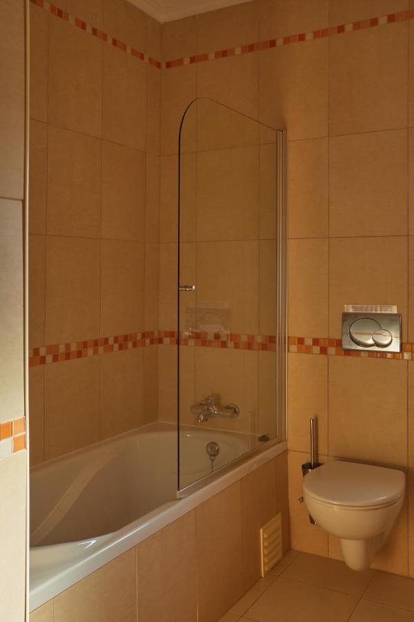 Monte Das Oliveiras Lux - 600m From The Beach - Swimming Pool - Wi Fi - Aircon *