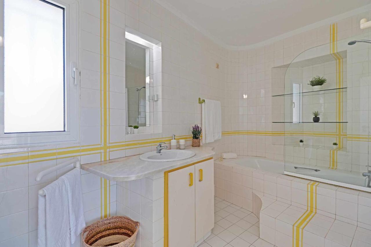 Enar 6 Quartos Piscina Localização Ideal Familias Villa