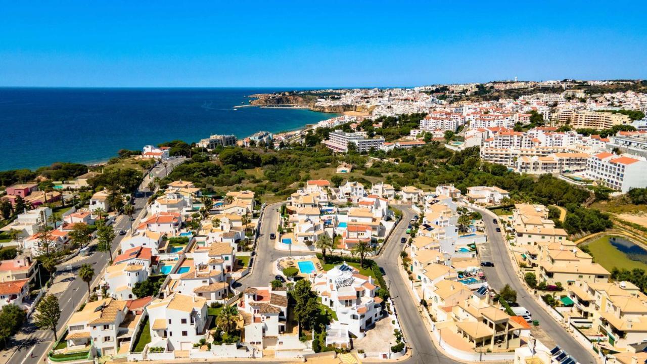Enar 6 Quartos Piscina Localização Ideal Familias Albufeira