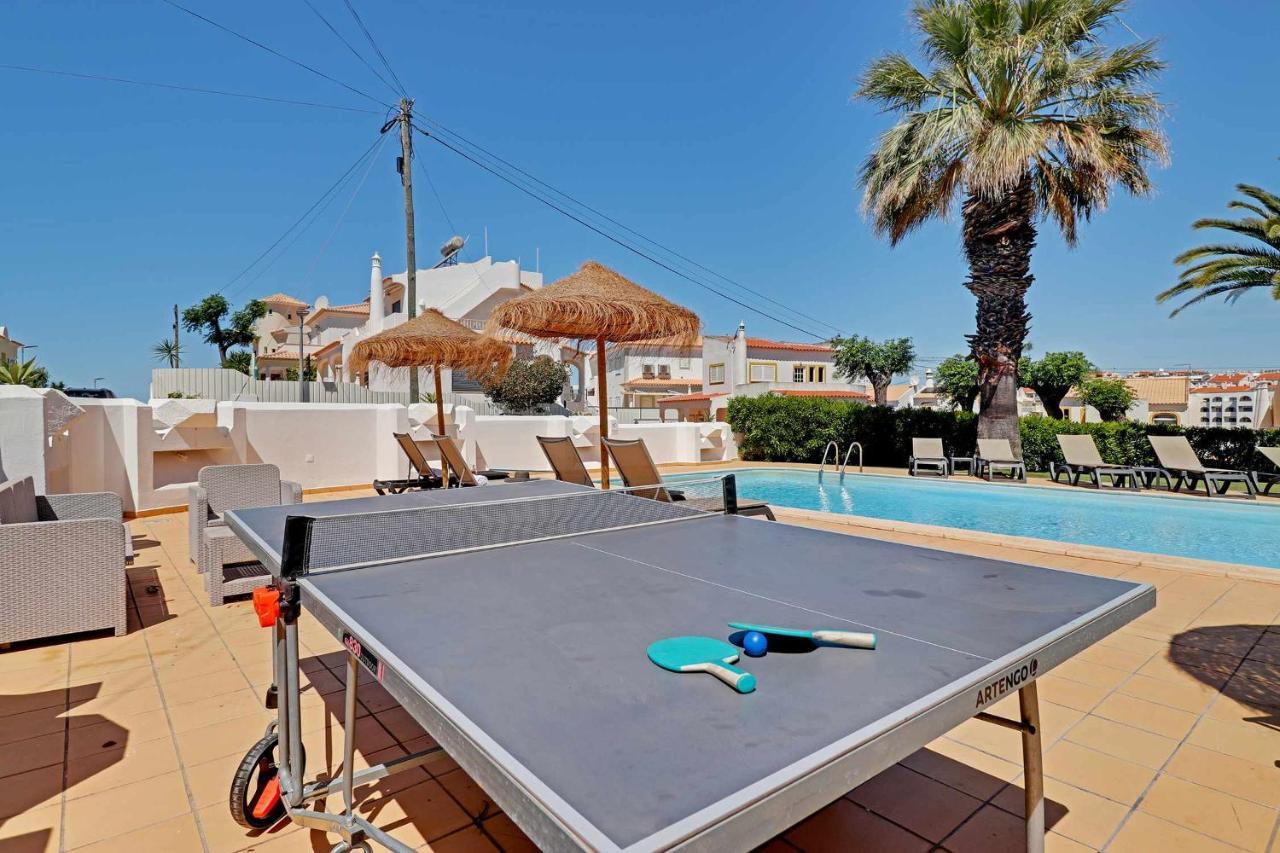 Villa Enar 6 Quartos Piscina Localização Ideal Familias Albufeira
