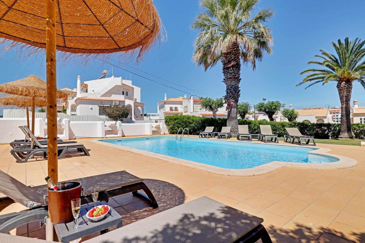 Villa Enar 6 Quartos Piscina Localização Ideal Familias