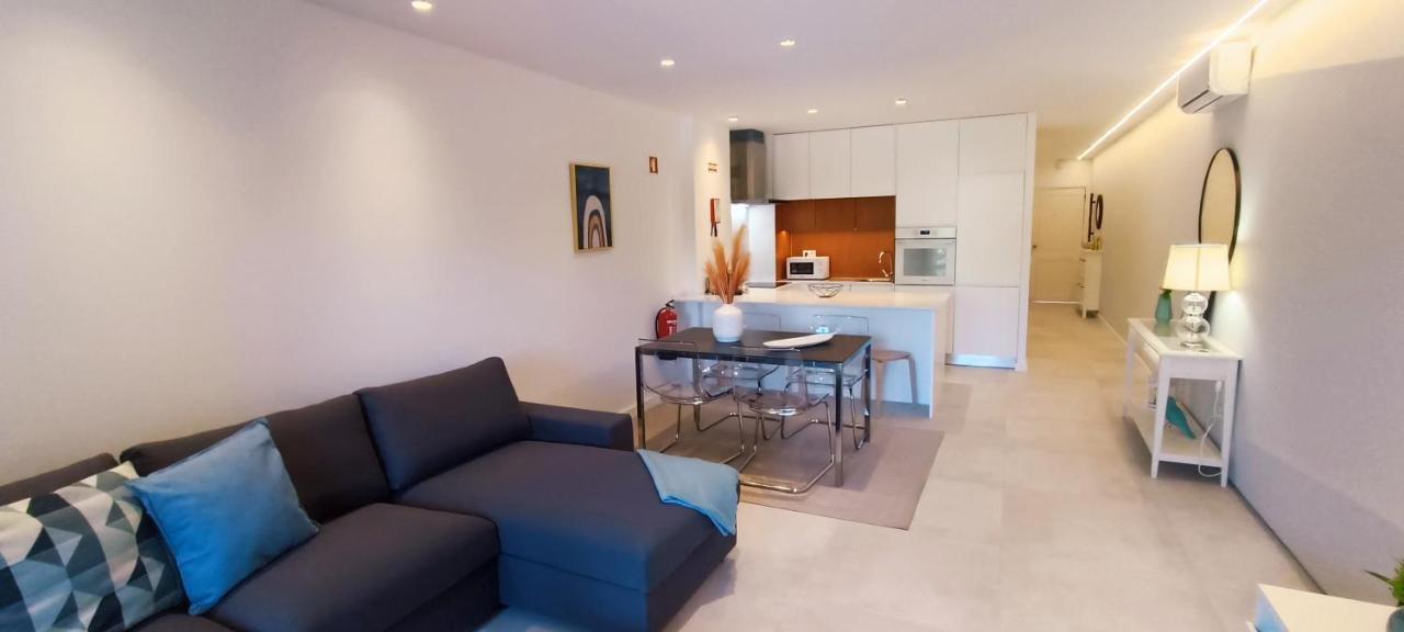 Apartment 209 Modern In Close To Everything *