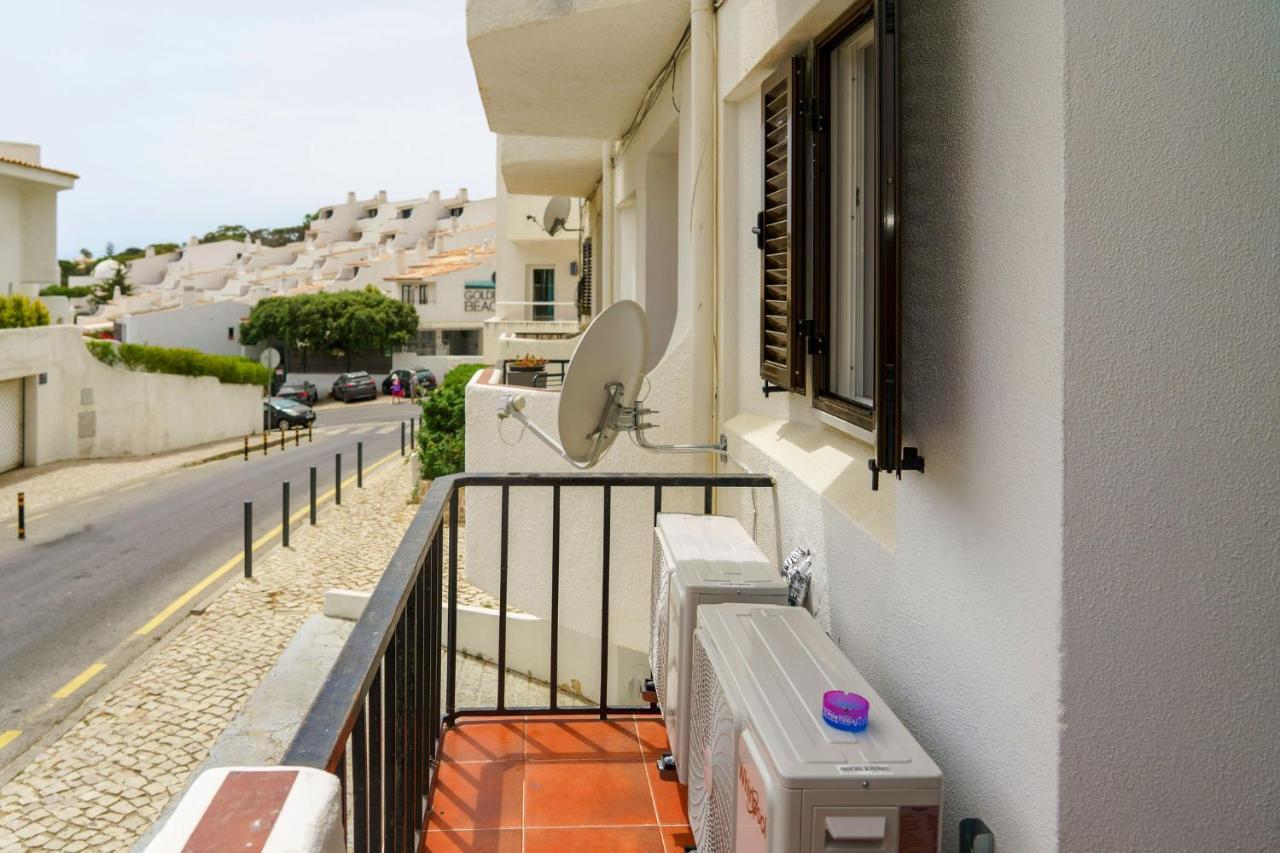 Maresia's - 200 Meters From Oura - By Bedzy *