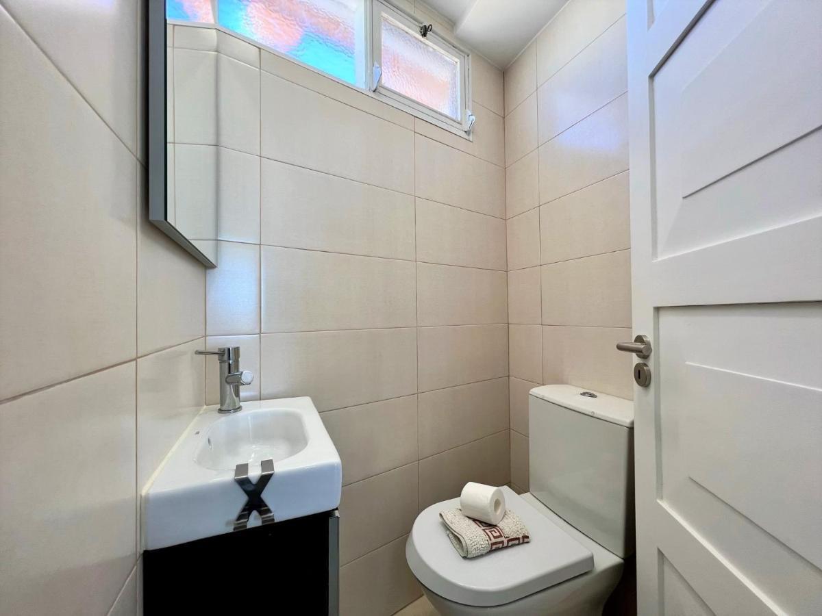 2 By Homing Apartment *