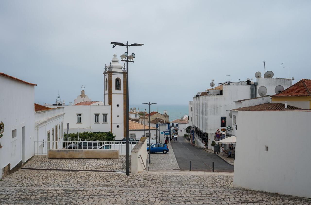Apartment Bay View W/pool 3-min Walk To The Albufeira