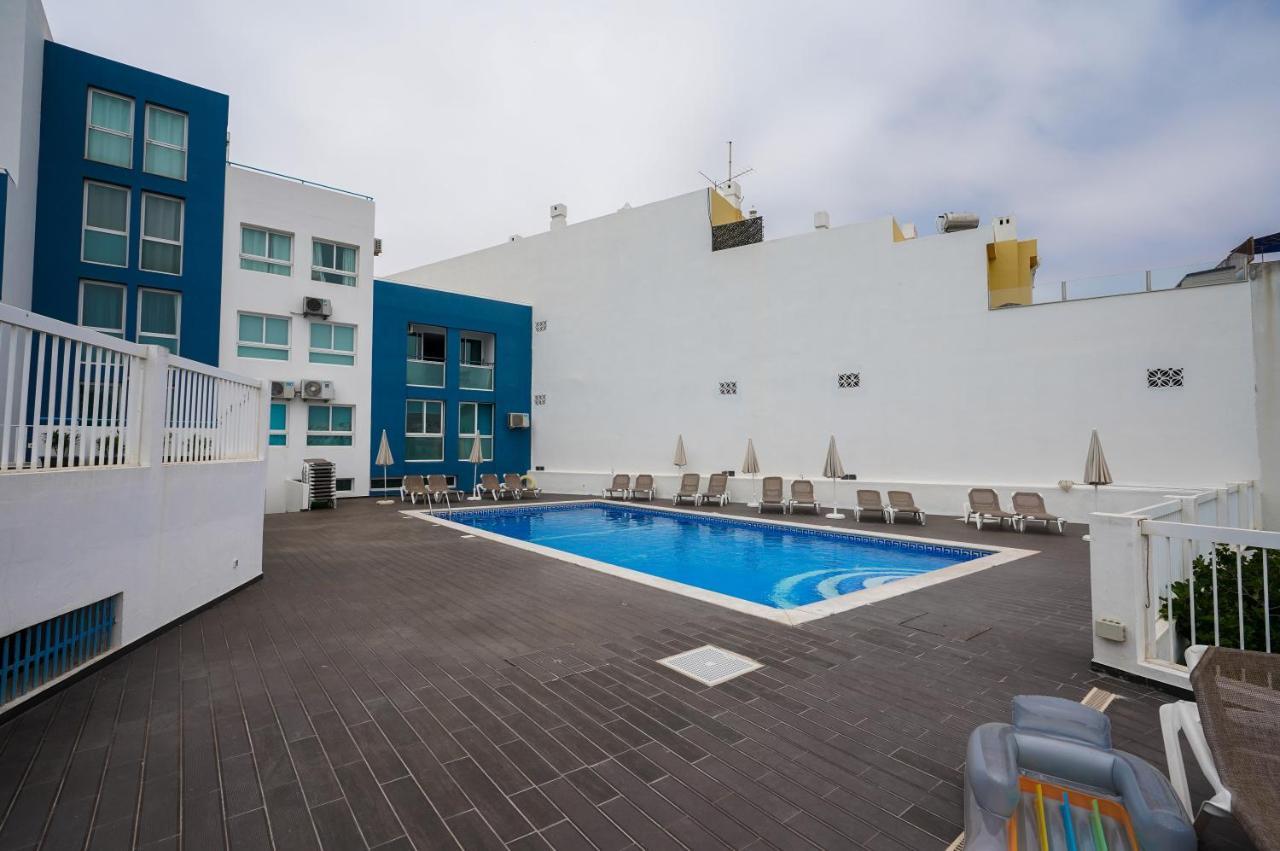 Bay View W/pool 3-min Walk To The *
