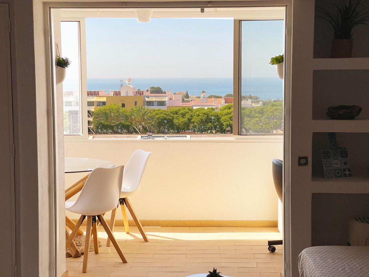 Apartment Panoramic Seaview - 2 Bedroom, Main Ave, 15 Min Walk Beach, Workspace Albufeira