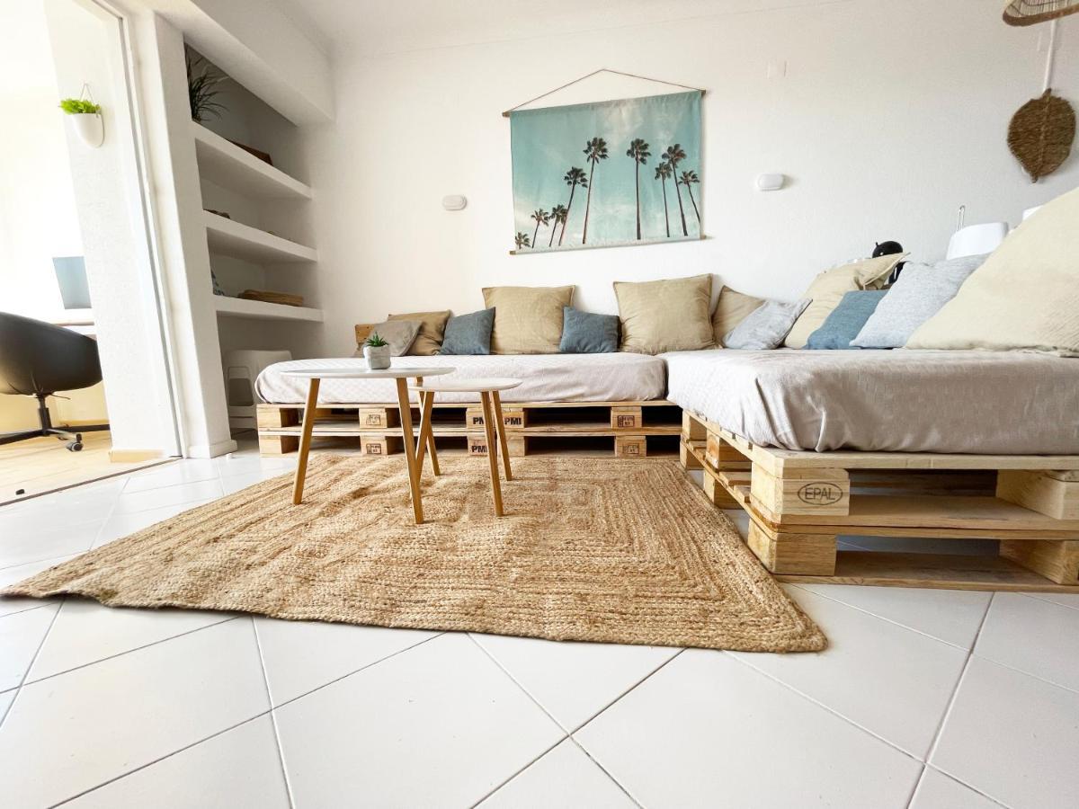 Panoramic Seaview - 2 Bedroom, Main Ave, 15 Min Walk Beach, Workspace * Albufeira