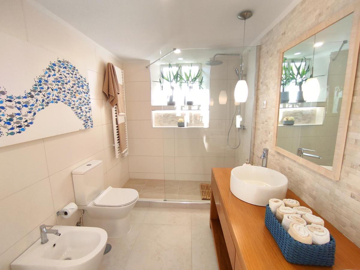 Luxury Townhouse In Complex With Town And Ocean View By Be Cherish *