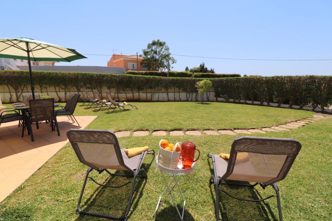 Casa de Férias 3-bed Townhouse With Pool In Balaia Albufeira