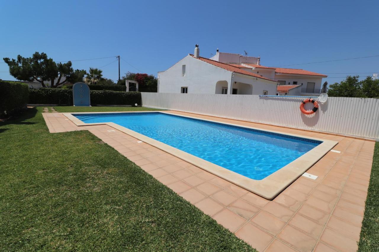 3-bed Townhouse With Pool In Balaia Casa de Férias