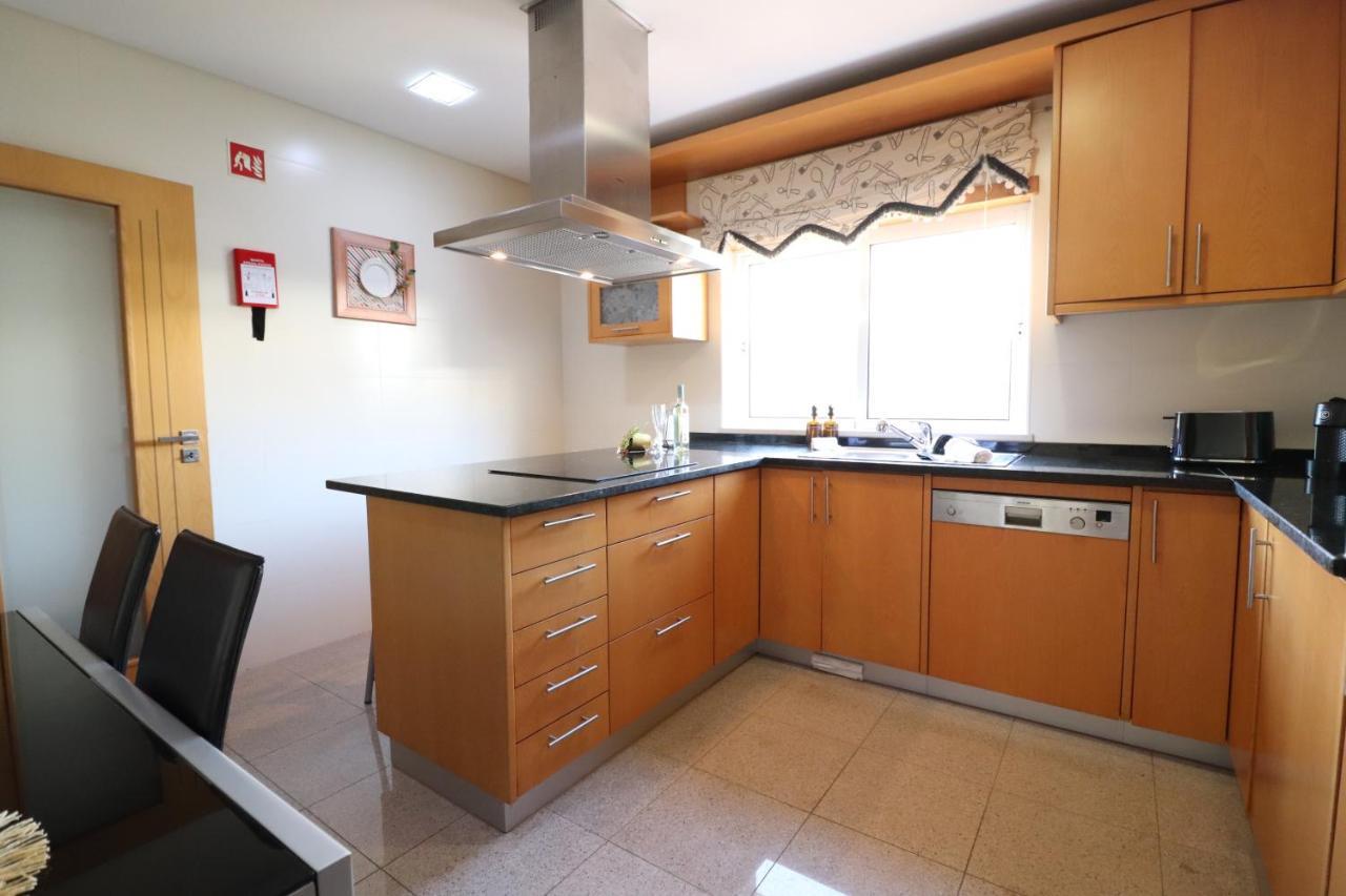 3-bed Townhouse With Pool In Balaia